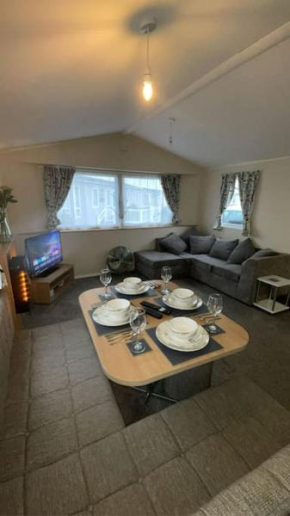 Whitstable, 2bed, 4birth caravan